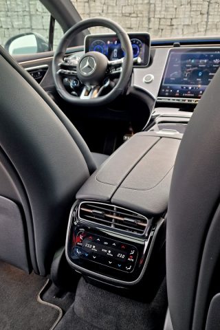 Test Mercedes-AMG EQE 43 4MATIC | elektromobil (2023)