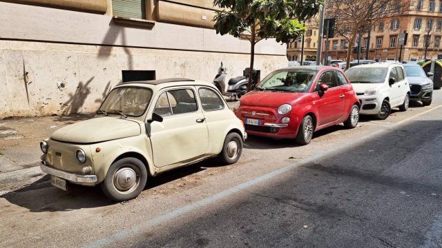 italie-fiat_500-ulice