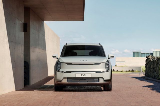 Kia EV9 (2023)