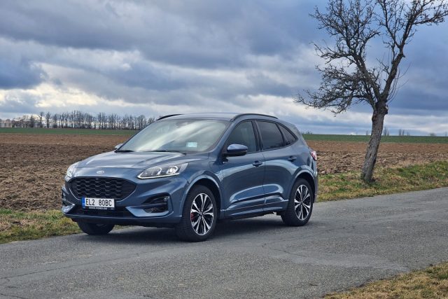 Test Ford Kuga 2.5 Duratec Hybrid | plug-in hybrid (2023)