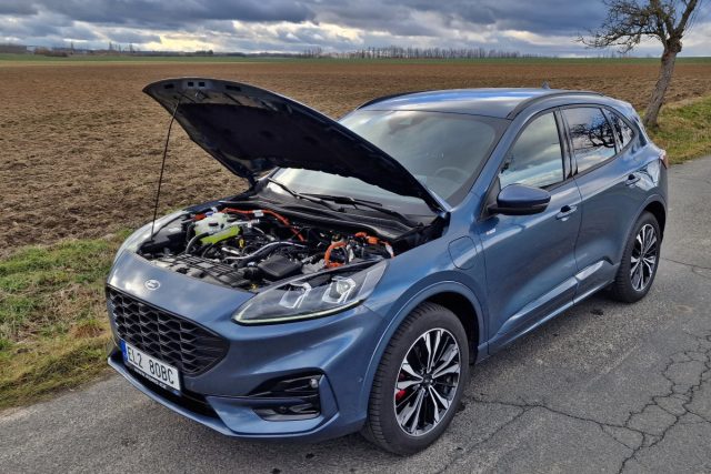 Test Ford Kuga 2.5 Duratec Hybrid | plug-in hybrid (2023)