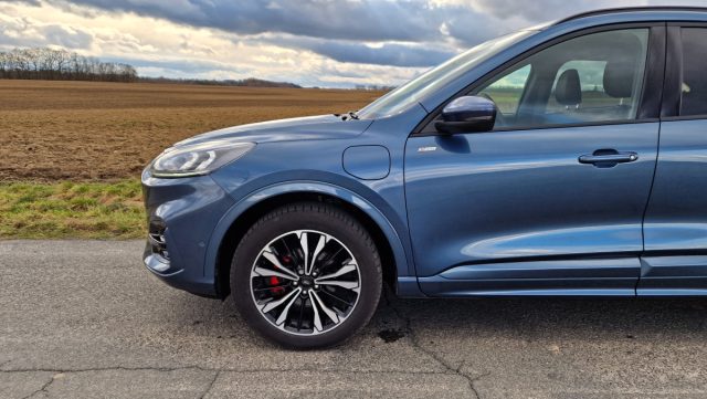 Test Ford Kuga 2.5 Duratec Hybrid | plug-in hybrid (2023)