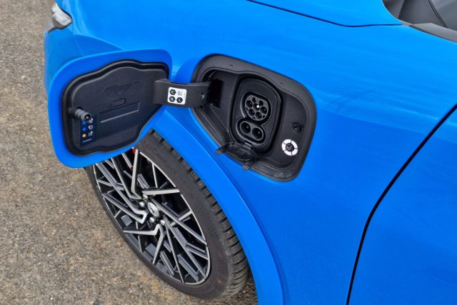 Test Ford Mustang Mach-E GT | elektromobil (2023)
