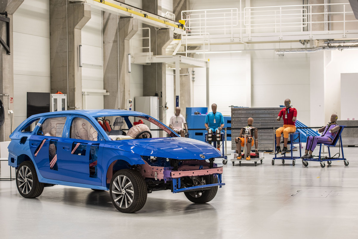 crash_test-figuriny-crash_test_dummies-skoda- (1)