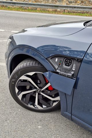 První jízda: Audi Q8 55 e-tron