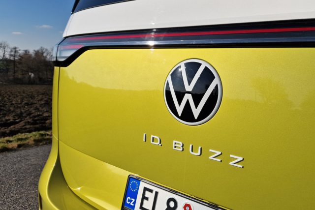 Test Volkswagen ID. BUZZ | elektromobil (2023)