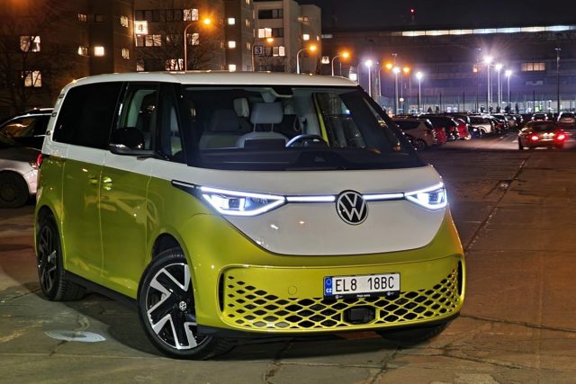 Test Volkswagen ID. BUZZ | elektromobil (2023)