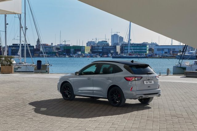Ford Kuga Graphite Tech