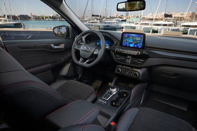 Ford Kuga Graphite Tech