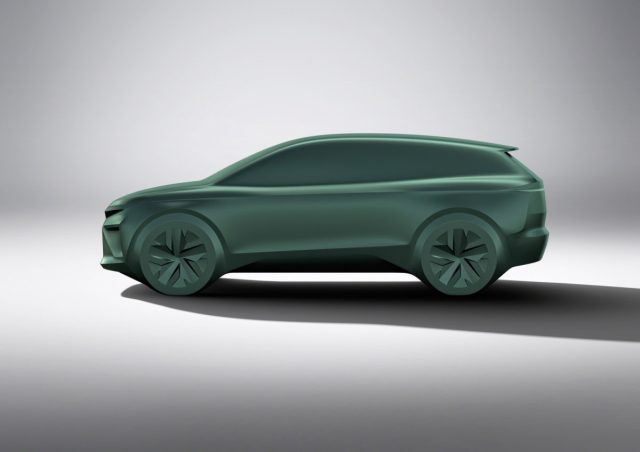 Socha-Skoda_Enyaq-strana