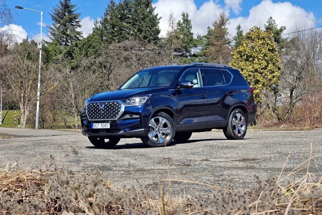 Test SsangYong Rexton G4 2.2 e-XDI AT (2023)