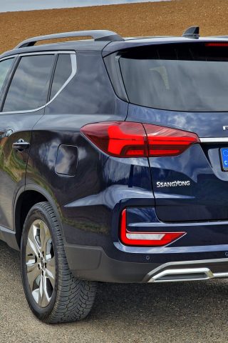 Test SsangYong Rexton G4 2.2 e-XDI AT (2023)
