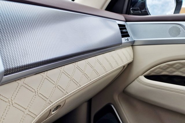 Test SsangYong Rexton G4 2.2 e-XDI AT (2023)