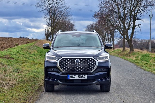 Test SsangYong Rexton G4 2.2 e-XDI AT (2023)