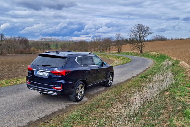 Test SsangYong Rexton G4 2.2 e-XDI AT (2023)
