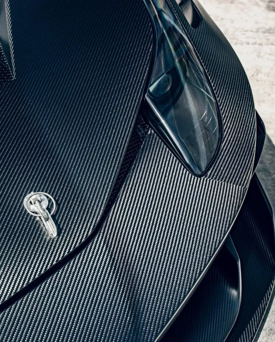 Liberty Walk Ferrari 458 Challenge