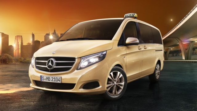mercedes-benz-tridy-v-taxi