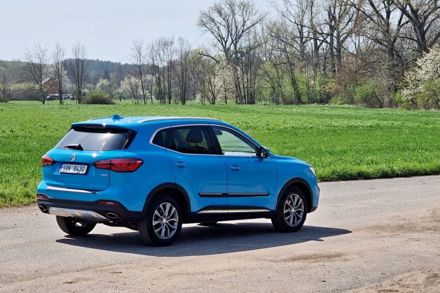 Test MG HS 1,5 TGI (2023)