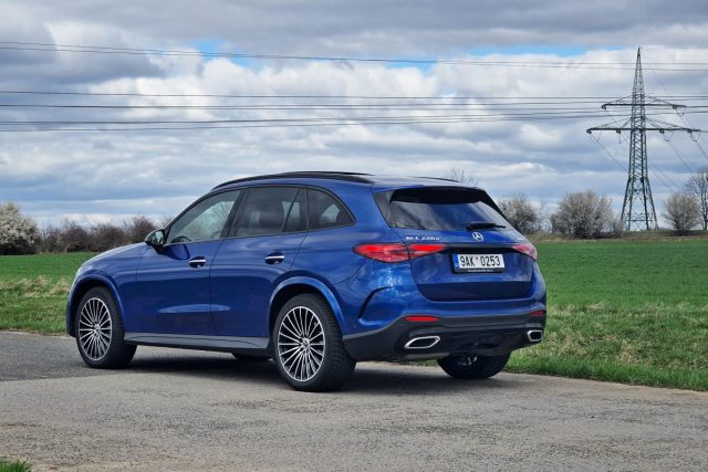 Test Mercedes-Benz GLC 220 d 4MATIC (2023)