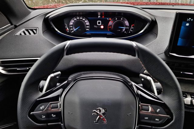 Test Peugeot 3008 GT BlueHdi EAT8 (2023)