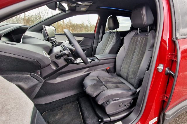 Test Peugeot 3008 GT BlueHdi EAT8 (2023)