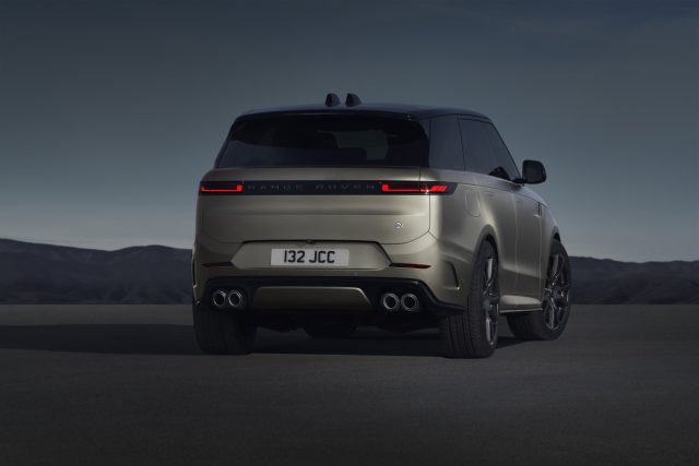 2023 Range Rover Sport SV