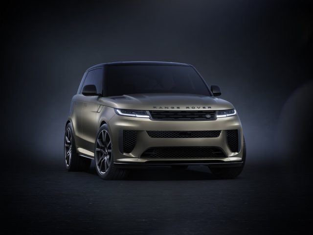2023 Range Rover Sport SV