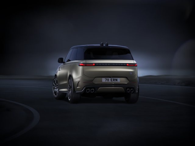 2023 Range Rover Sport SV
