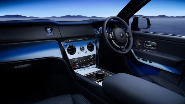 Rolls-Royce Cullinan Black Badge Blue Shadow Private Collection