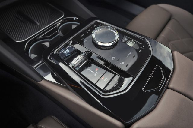 BMW řady 5 (2023)