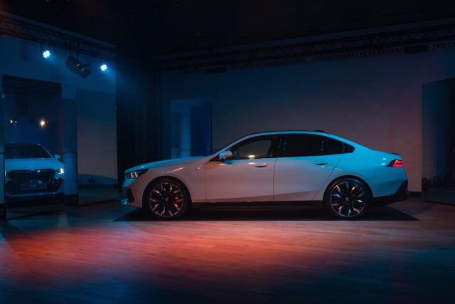 Předpremiéra nového BMW řady 5 v pražské Kunsthalle