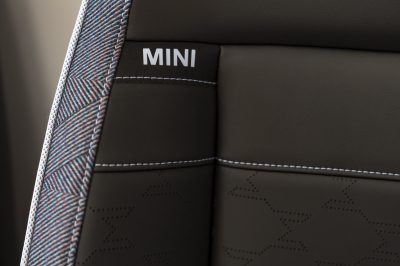 MINI představuje první prvky designu budoucí generace rodiny modelů