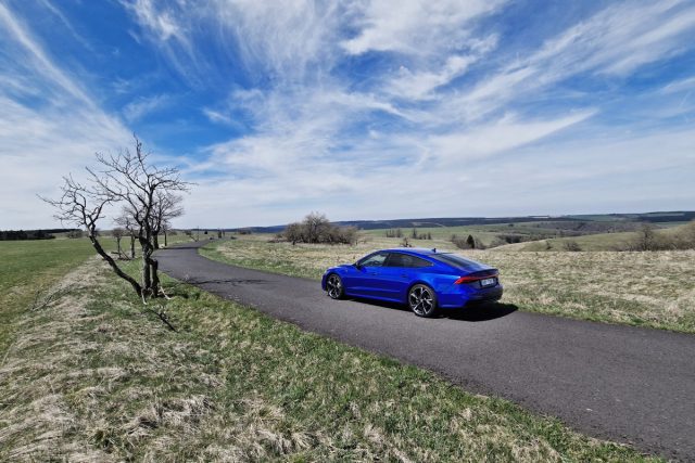 Test Audi A7 Sportback 55 TFSI quattro (2023)