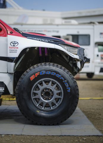 Toyota_Gazoo_Racing_Czech-Rallye_Dakar-Tomas_Ourednicek-David_Kripal-Toyota_hilux_T1_plus-DKR- (2)