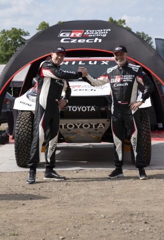 Toyota_Gazoo_Racing_Czech-Rallye_Dakar-Tomas_Ourednicek-David_Kripal-Toyota_hilux_T1_plus-DKR- (4)