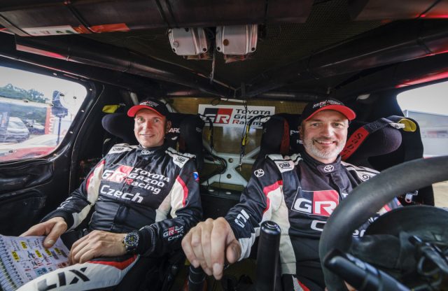 Toyota_Gazoo_Racing_Czech-Rallye_Dakar-Tomas_Ourednicek-David_Kripal-Toyota_hilux_T1_plus-DKR- (5)