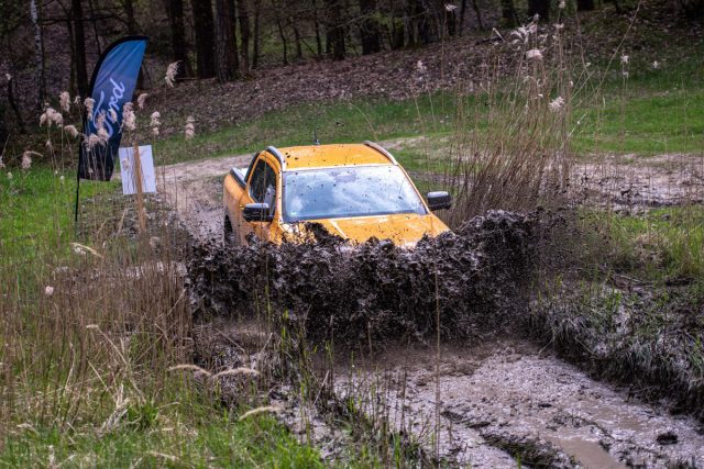 První jízda: Ford Ranger Wildtrak 3.0 EcoBlue V6 e-4WD (2023)