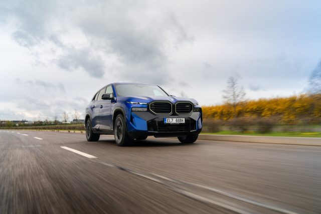 První jízda: BMW XM (2023)