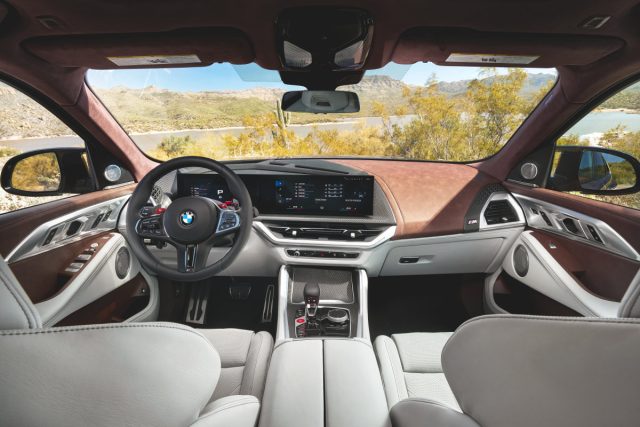 První jízda: BMW XM (2023)