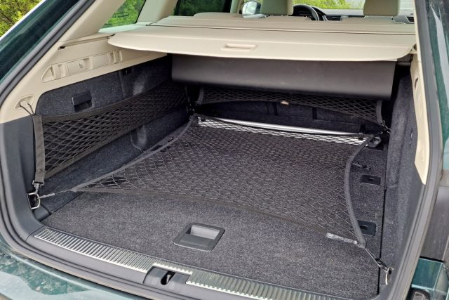 Test Škoda Superb Combi 2.0 TDI 4×4 DSG (2023)