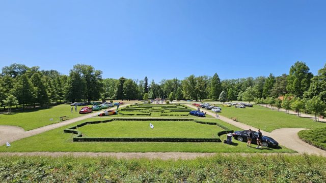 Sraz Porsche Clubu Praha - zámek Liblice - červen 2023