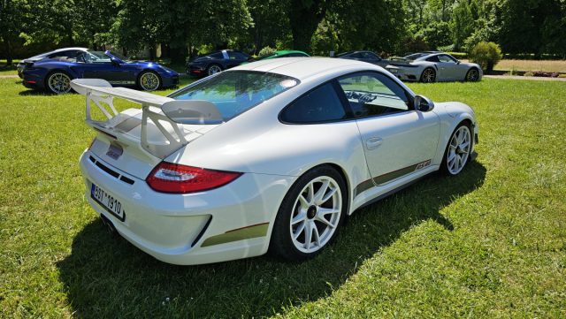 Sraz Porsche Clubu Praha - zámek Liblice - červen 2023
