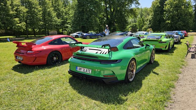Sraz Porsche Clubu Praha - zámek Liblice - červen 2023