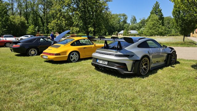 Sraz Porsche Clubu Praha - zámek Liblice - červen 2023