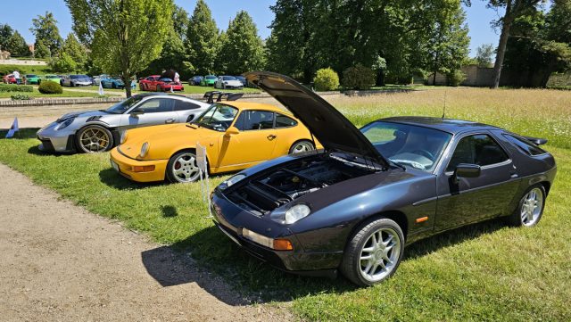 Sraz Porsche Clubu Praha - zámek Liblice - červen 2023