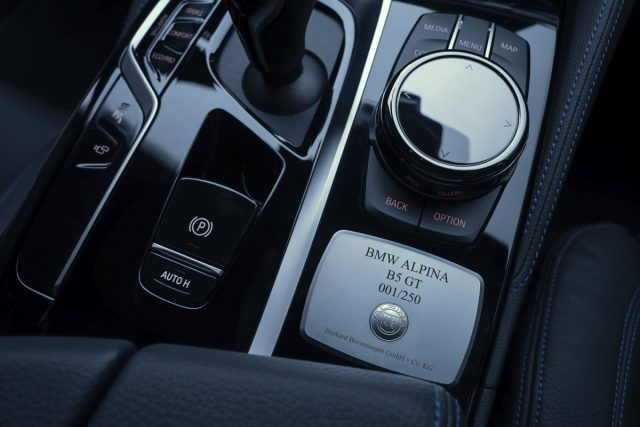 BMW ALPINA B5 GT