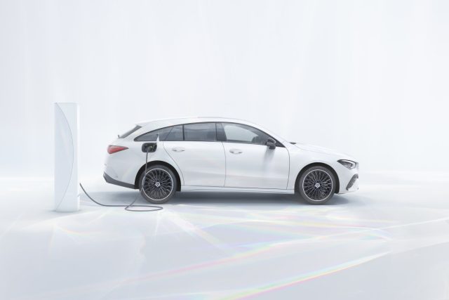 Mercedes-Benz CLA kupé a Mercedes-Benz CLA Shooting Brake
