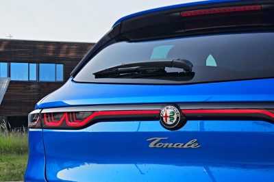 Test Alfa Romeo Tonale Plug-In Hybrid Q4 (2023)
