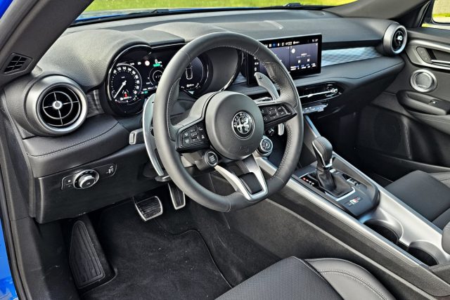 Test Alfa Romeo Tonale Plug-In Hybrid Q4 (2023)