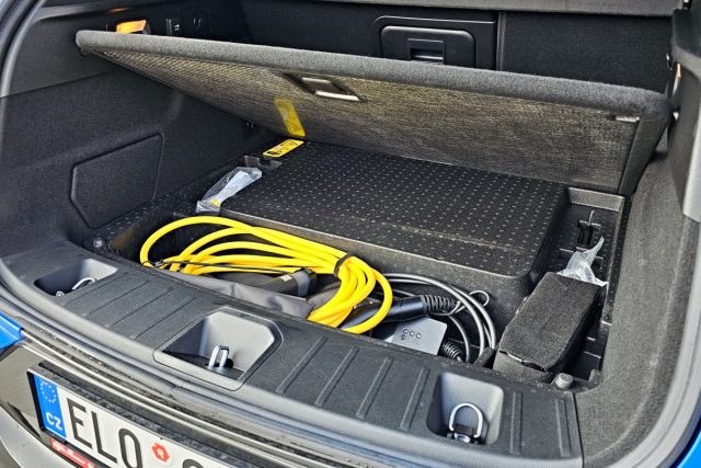 Test Alfa Romeo Tonale Plug-In Hybrid Q4 (2023)